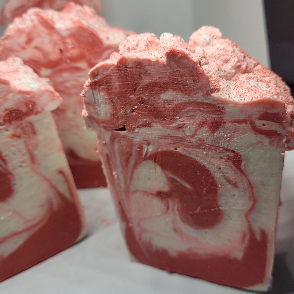 Handmade 2 large heavy scented with rose soap bars w goats milk - Picture 7 of 11